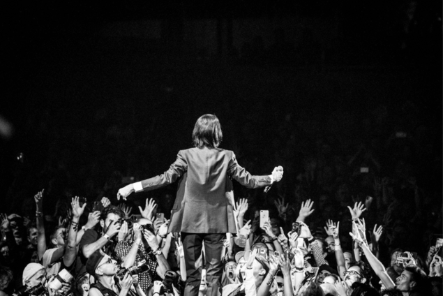 Teaser Nick Cave Burg Clam