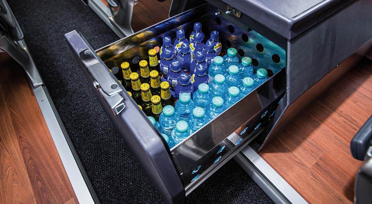 Kühlschrank im Blaguss President Bus