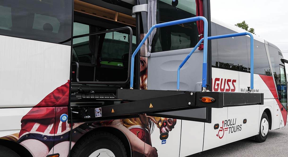 Blaguss Rolli-Bus Hebebühne