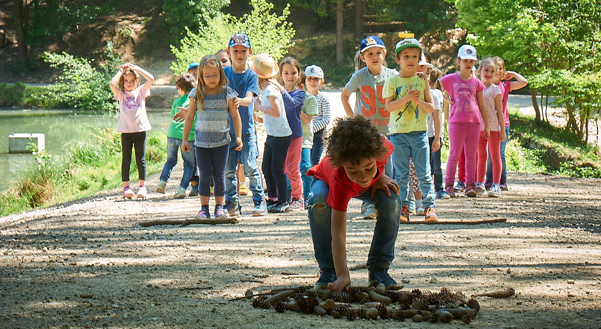 Kinder im Naturpark Sparbach