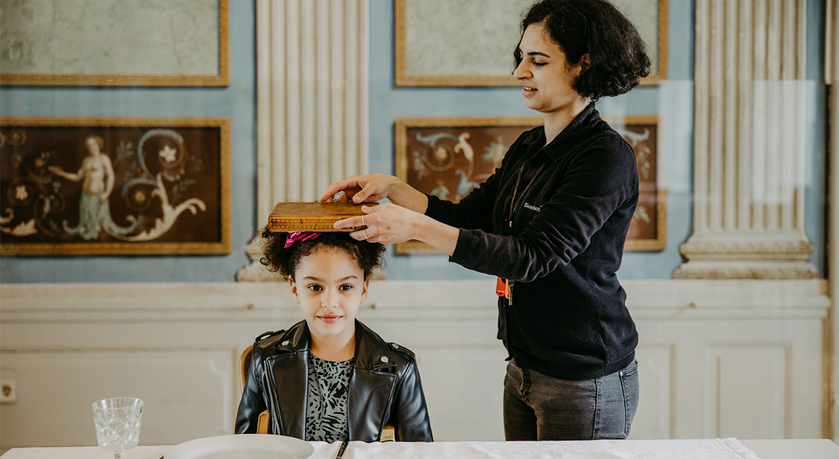 Manieren statt Blamieren, Schloss Esterhazy