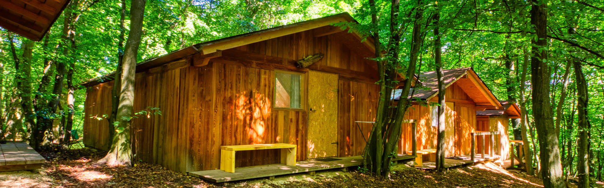 Hütten im Waldfreizeitpark Kreuzstetten