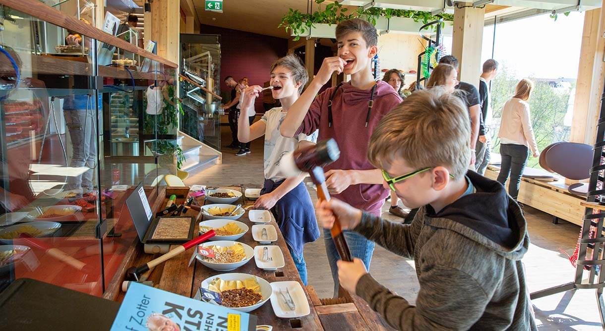 Kinder in der Zotter Erlebniswelt