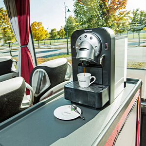 PAUSEN, SNACKS & GETRÄNKE